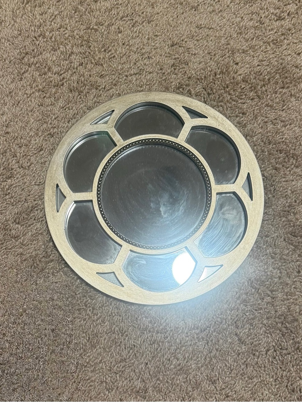 Round Decorative Wall Mirror with Petal Frame